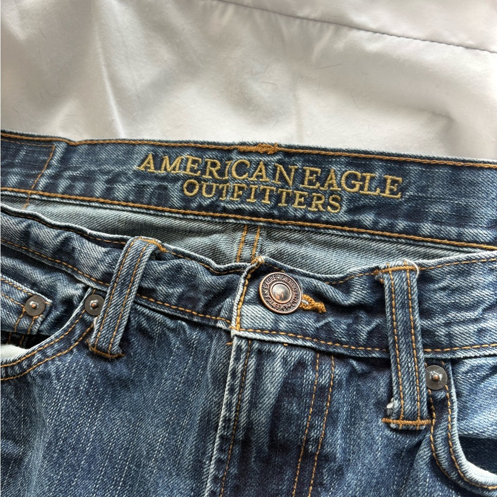 American Eagle Outfitters Original Straight Light Blue Jeans